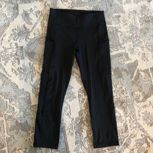 🚨SOLD🚨 Lululemon Capri Leggings